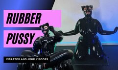 Sexy Kitty rubbing her Pussy (catwoman)