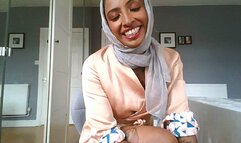 Suprise Breed Hijabi MILF BBC Worship