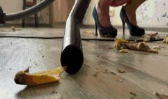 Slippery Cleaning - Banana ChaosMP4